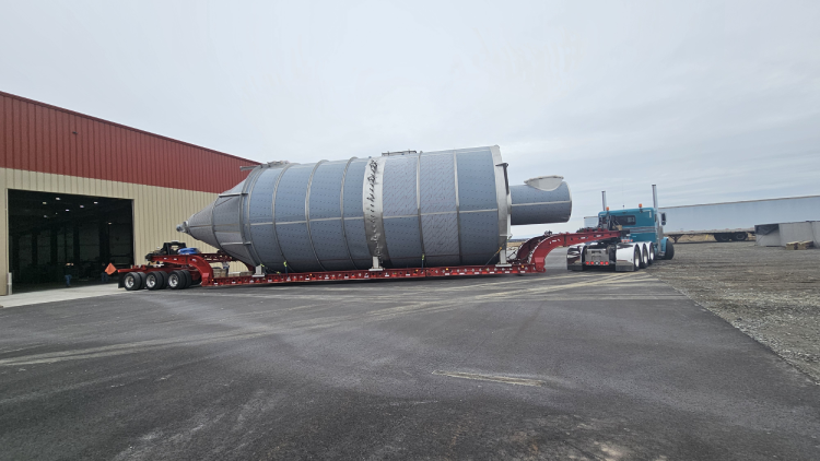 Side profile of loaded tank